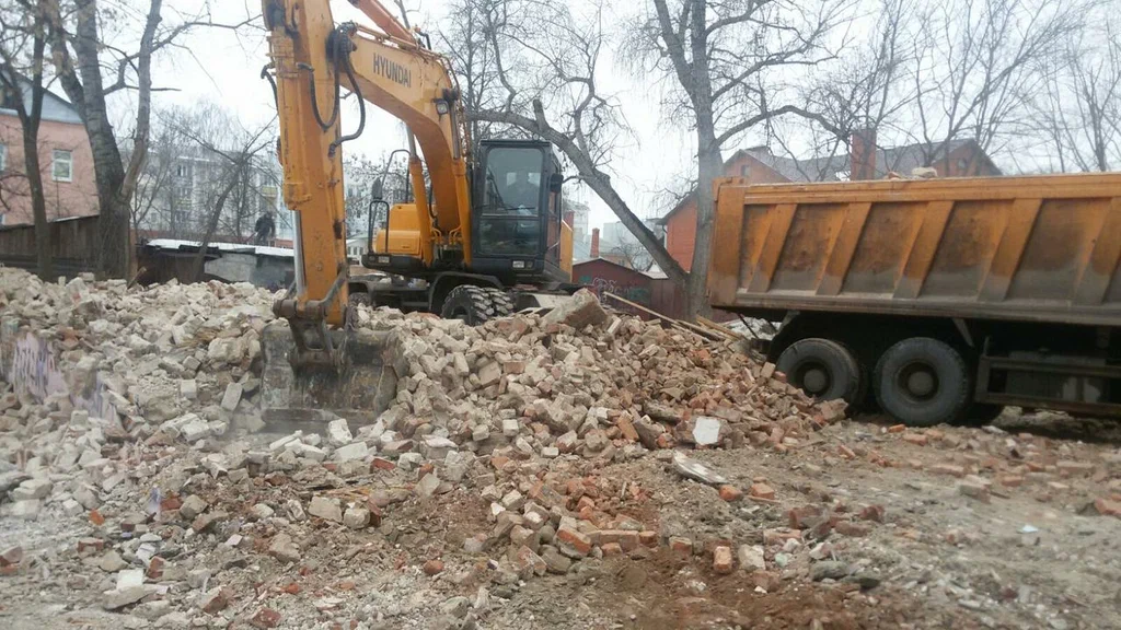 Вывоз мусора ОССиГ с выездом в Самаре в октябре