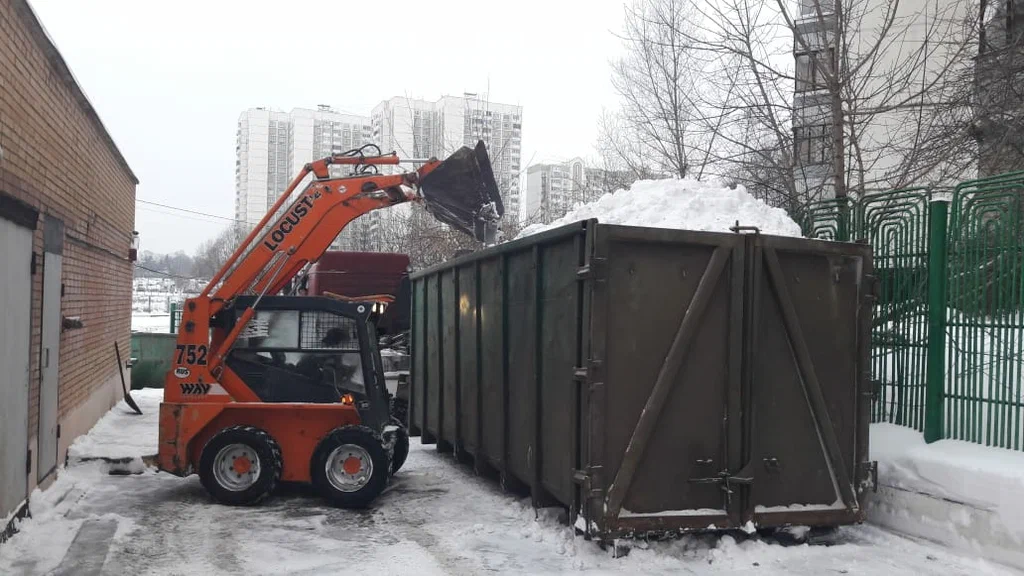 Вывоз снега контейнерами в Самаре — цена от 3234 руб., заказать контейнер для снега в ПроМусор