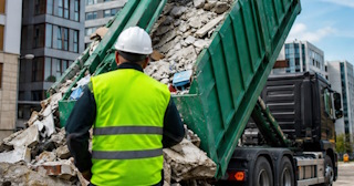Вывоз строительного мусора в Самаре: услуги лицензированной компании — ПроМусор